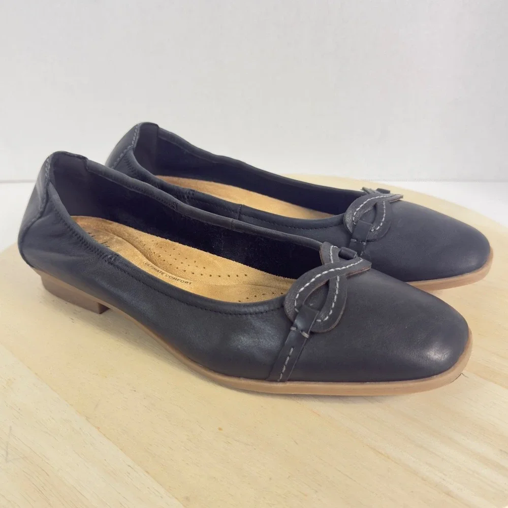 Clarks Collection Women's Shoes Blue Leather Mary Jane Flats Size 10M‎